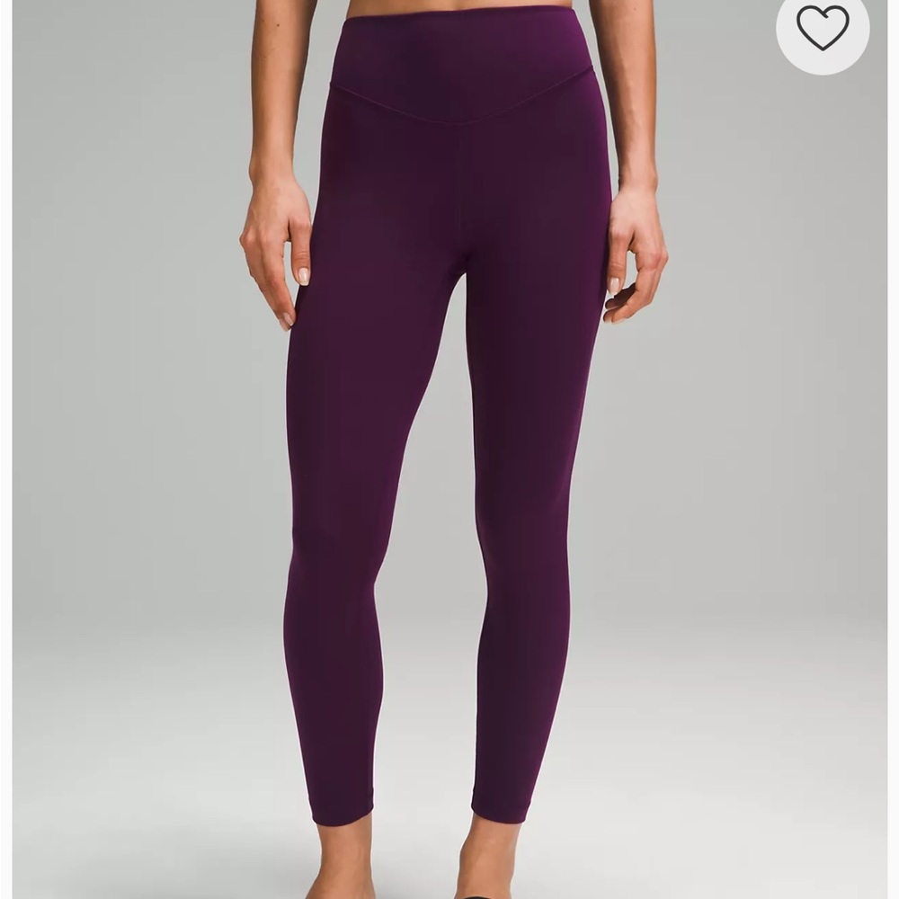 Lululemon Dramatic Magenta Wunder Under 23”